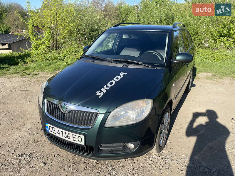 Универсал Skoda Fabia 2008 в Черновцах
