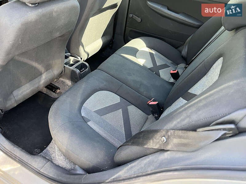 Універсал Skoda Fabia 2006 в Старокостянтинові