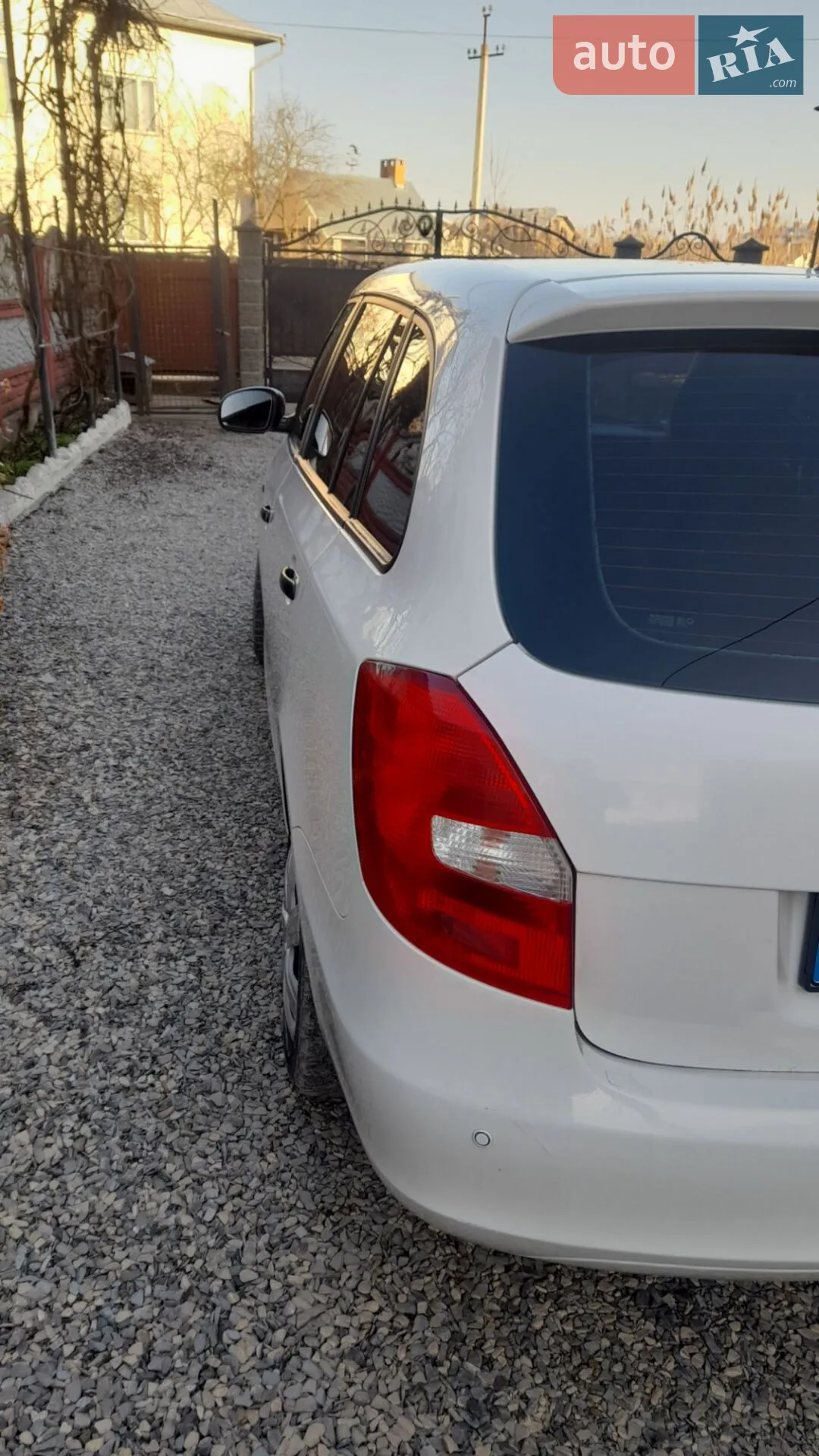 2011 Skoda Fabia - мініатюра 6