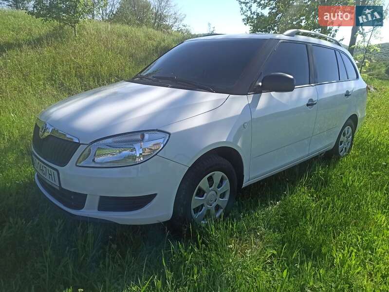 Універсал Skoda Fabia 2012 в Мукачевому