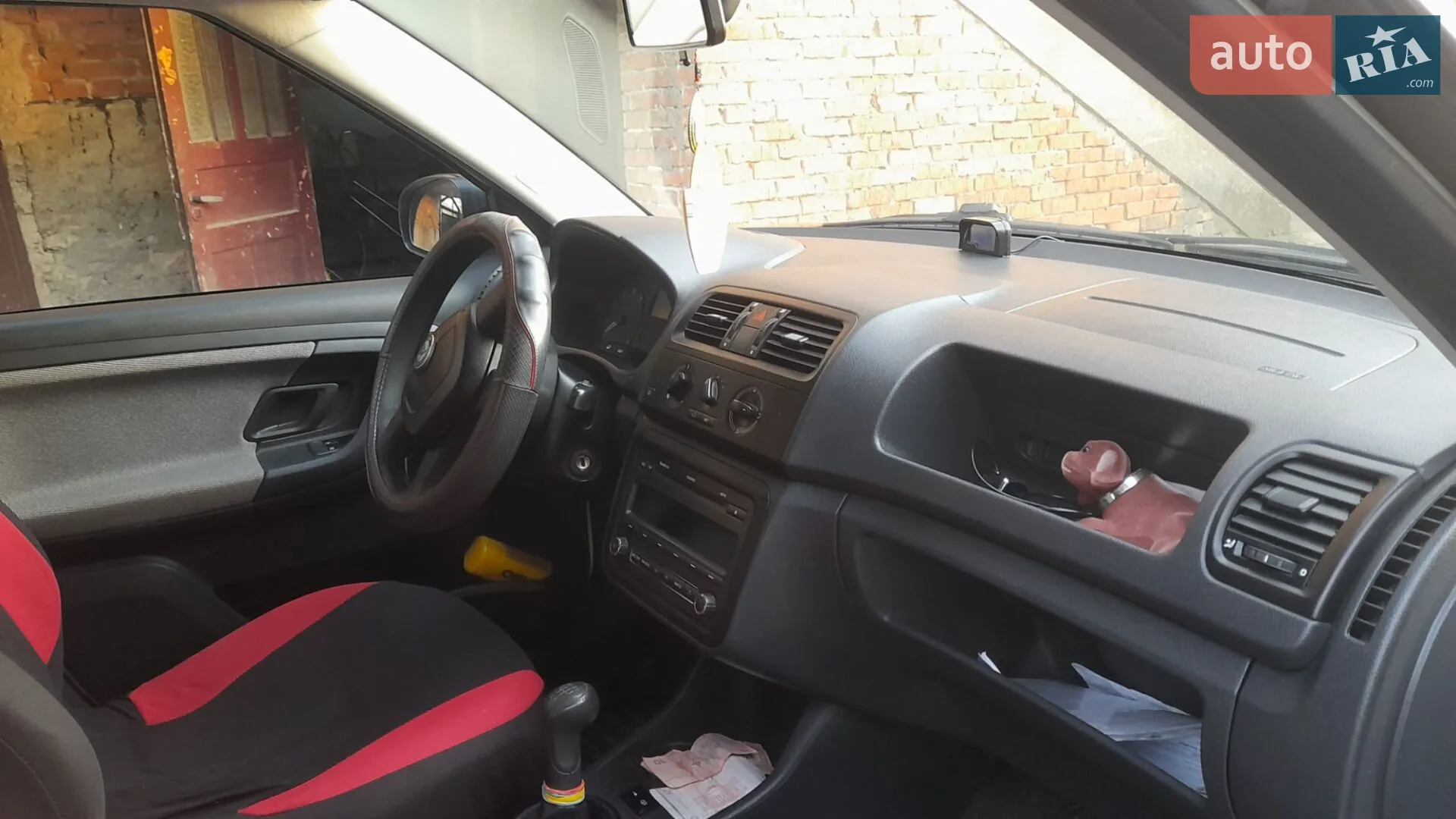 2011 Skoda Fabia - мініатюра 5