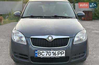 Skoda Fabia 2010 Skoda Fabia 2010