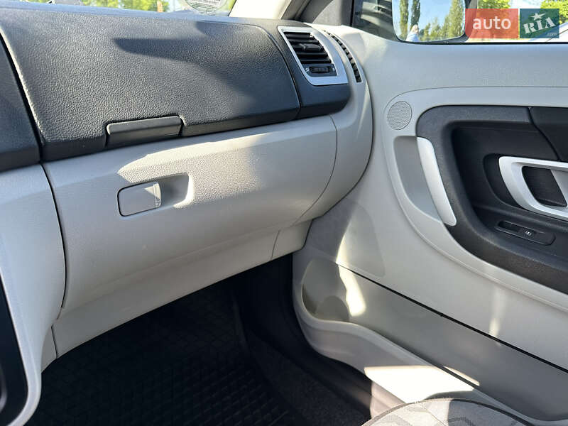 Хетчбек Skoda Fabia 2008 в Луцьку