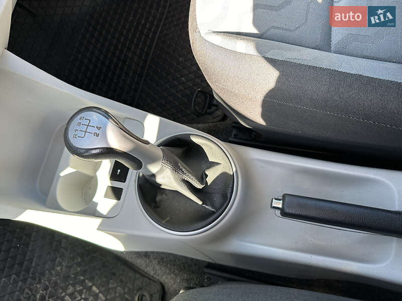 Хетчбек Skoda Fabia 2008 в Луцьку