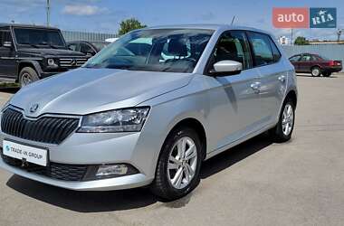 Хэтчбек Skoda Fabia 2020 в Киеве