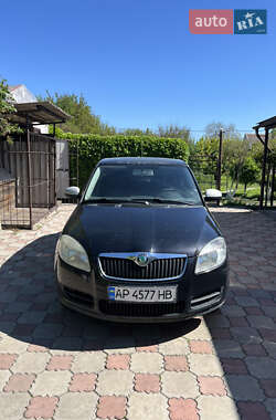 Хэтчбек Skoda Fabia 2007 в Запорожье