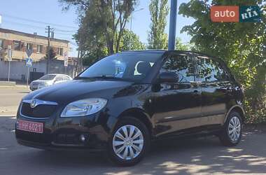 Хэтчбек Skoda Fabia 2008 в Киеве