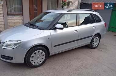 Универсал Skoda Fabia 2008 в Луцке