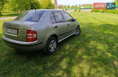 Седан Skoda Fabia 2007 в 
