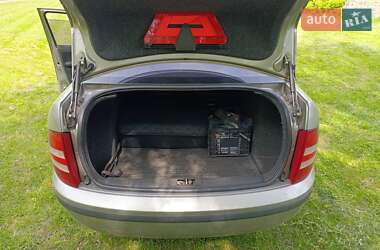 Седан Skoda Fabia 2007 в 