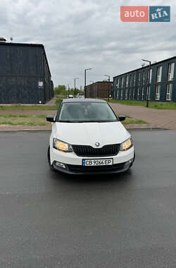 Хэтчбек Skoda Fabia 2015 в 