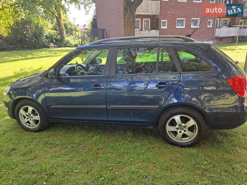 Универсал Skoda Fabia 2010 в Староконстантинове