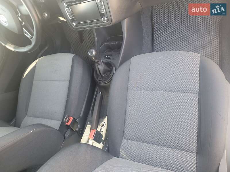 Хэтчбек Skoda Fabia 2014 в Нововолынске