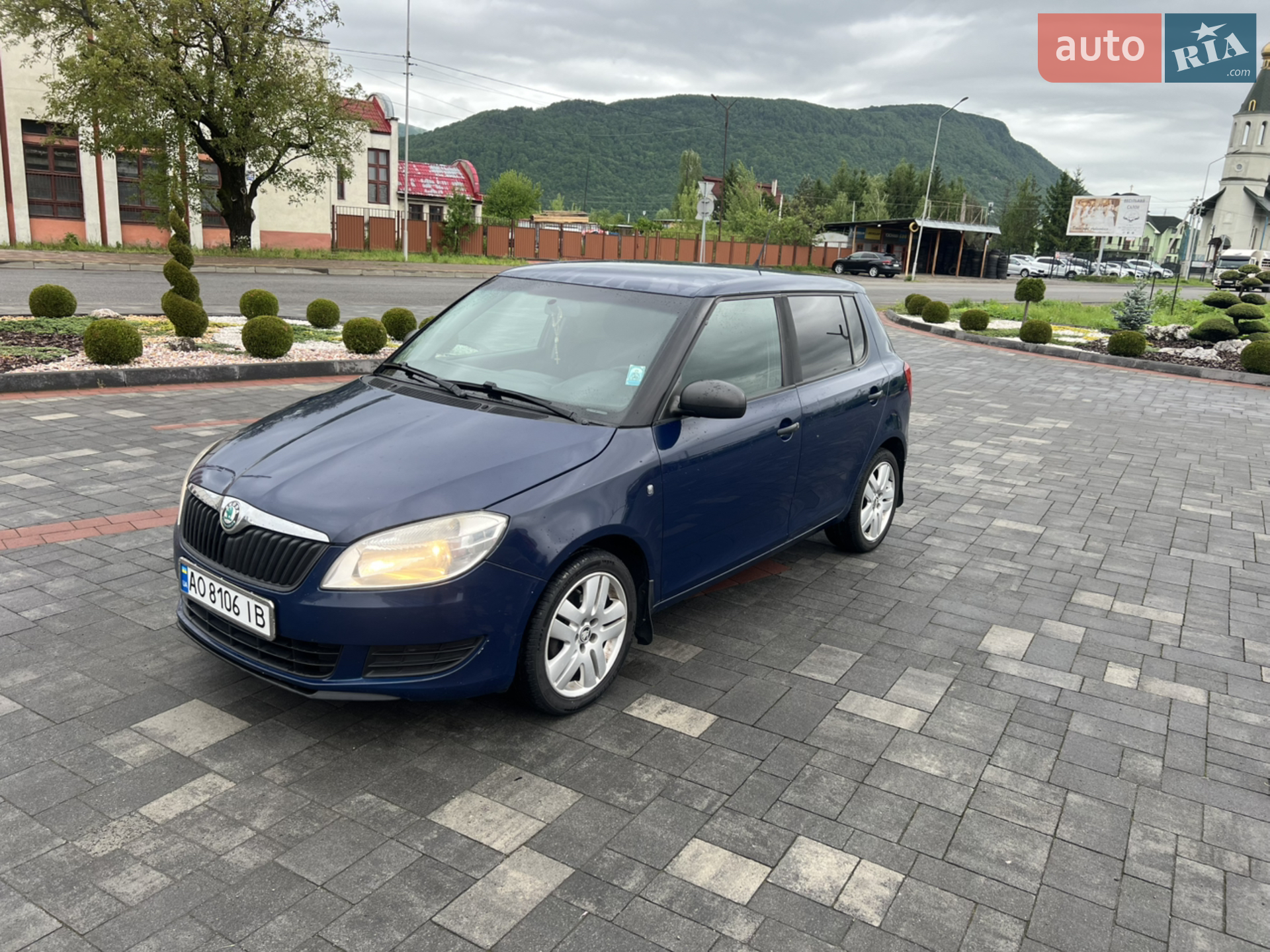 2011 Skoda Fabia - мініатюра 7