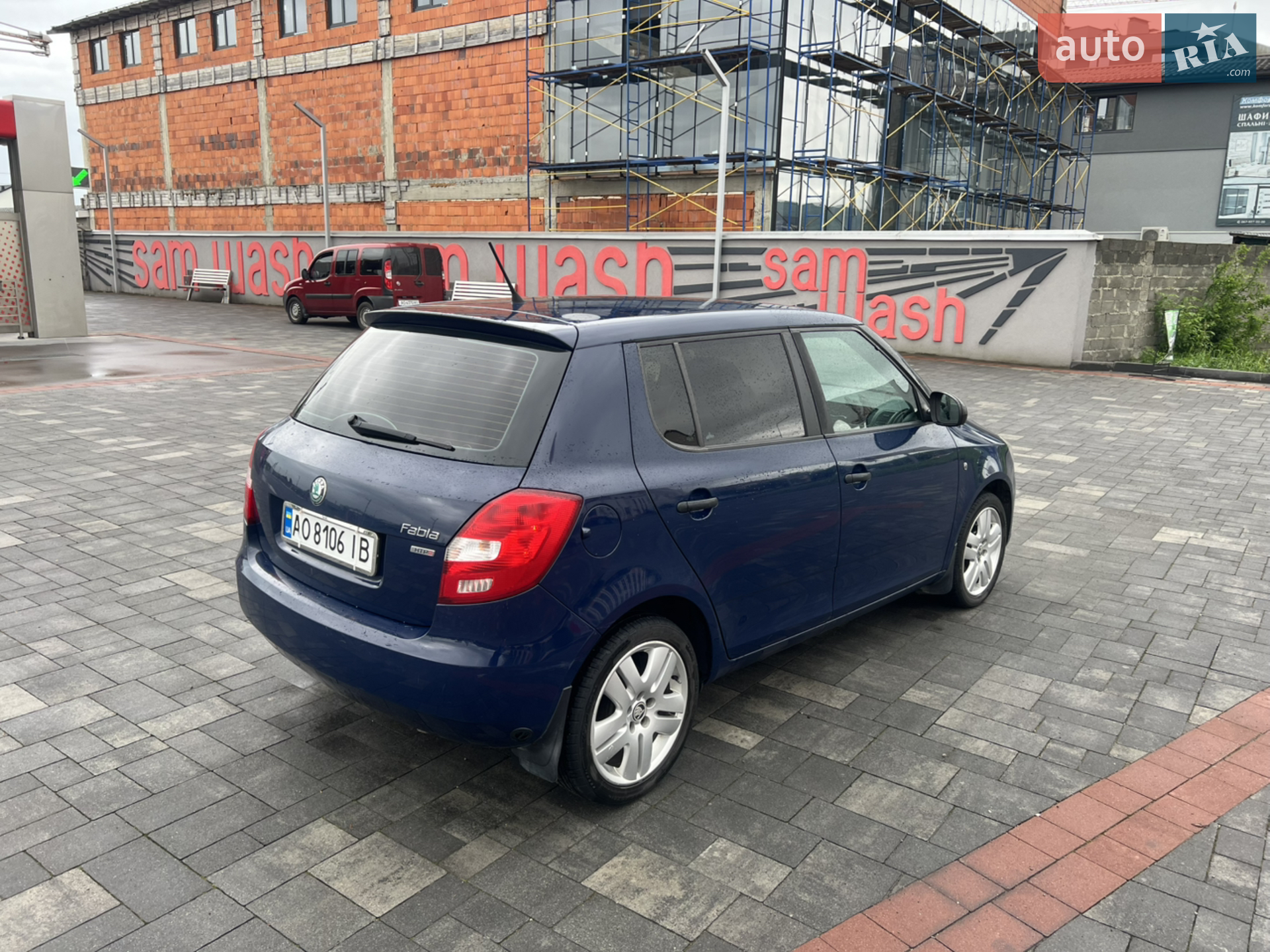 2011 Skoda Fabia - мініатюра 11