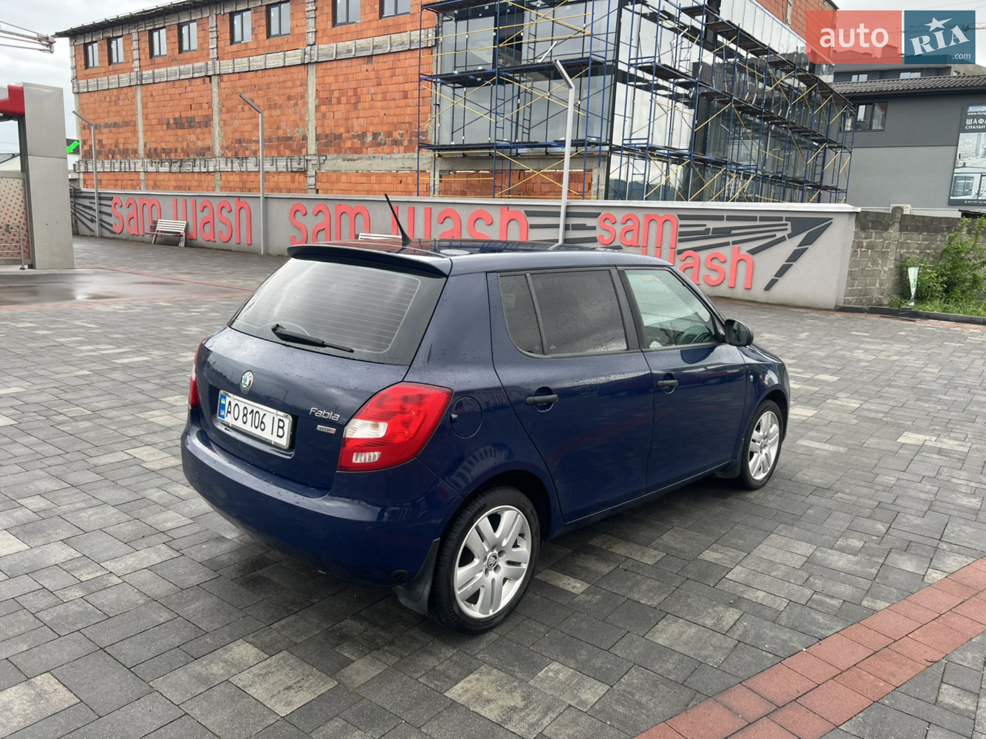 2011 Skoda Fabia - мініатюра 15