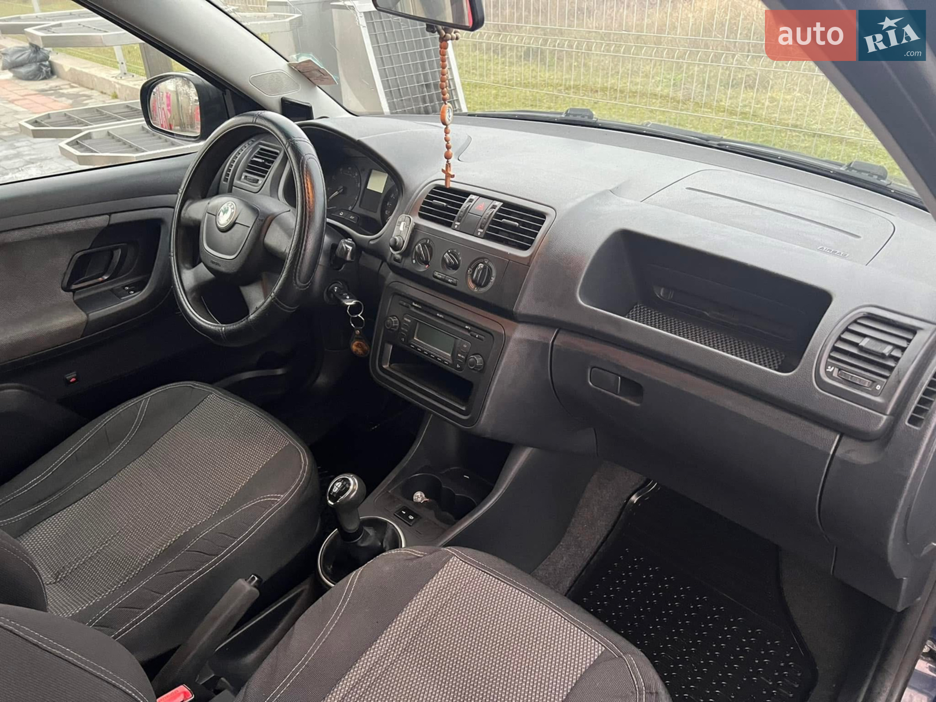 2011 Skoda Fabia - мініатюра 27