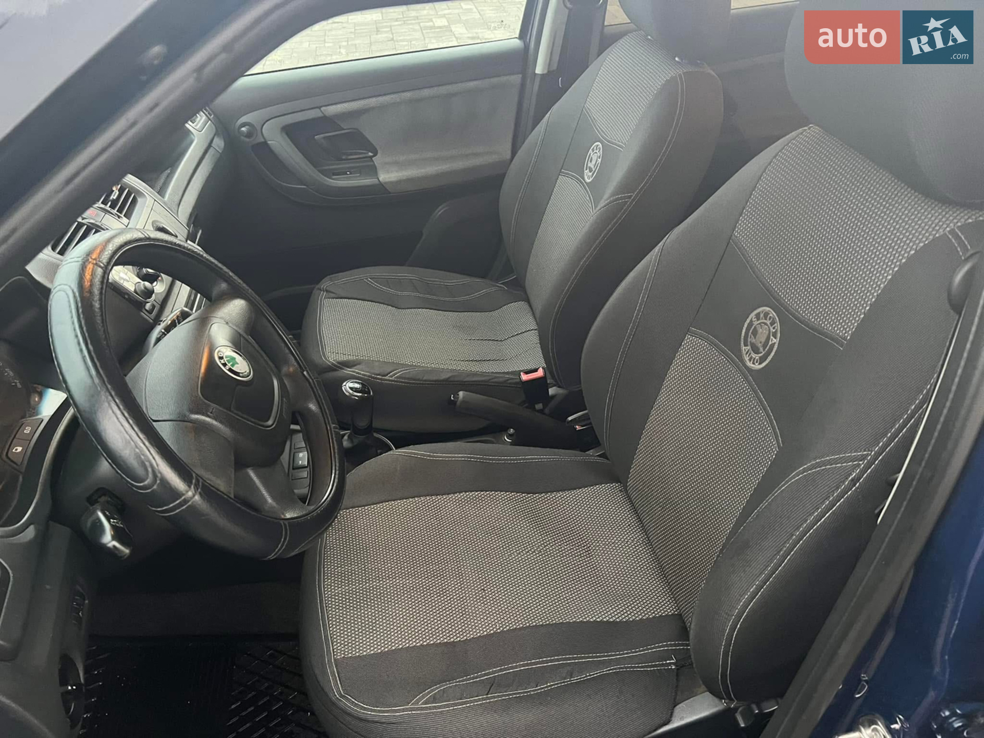 2011 Skoda Fabia - мініатюра 32