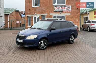 Универсал Skoda Fabia 2010 в 
