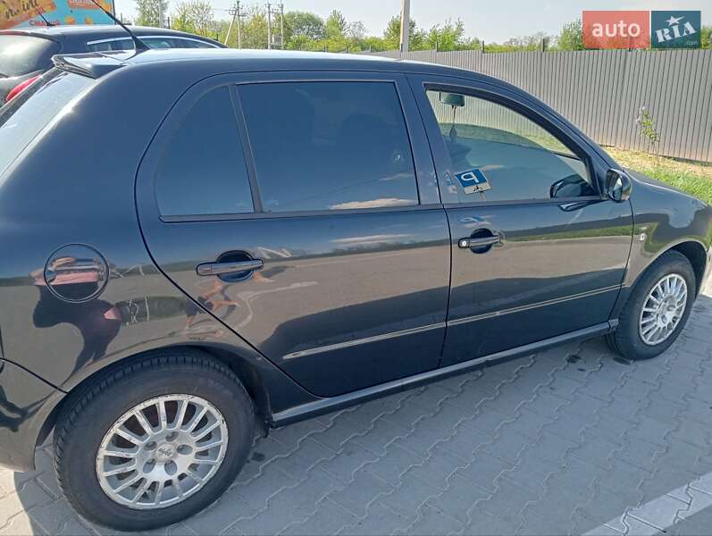Хетчбек Skoda Fabia 2006 в Львові