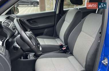 Хетчбек Skoda Fabia 2009 в 