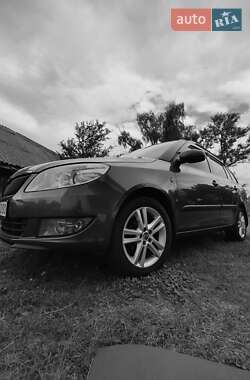 Универсал Skoda Fabia 2010 в 