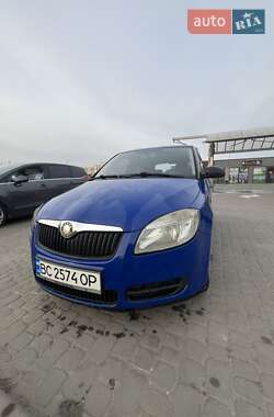 Хэтчбек Skoda Fabia 2008 в Львове