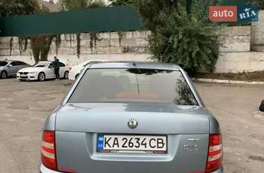 Седан Skoda Fabia 2006 в 
