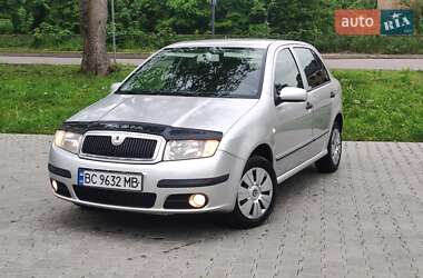 Хетчбек Skoda Fabia 2006 в Дрогобичі