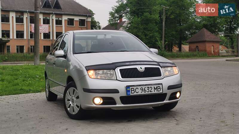 Хетчбек Skoda Fabia 2006 в Дрогобичі