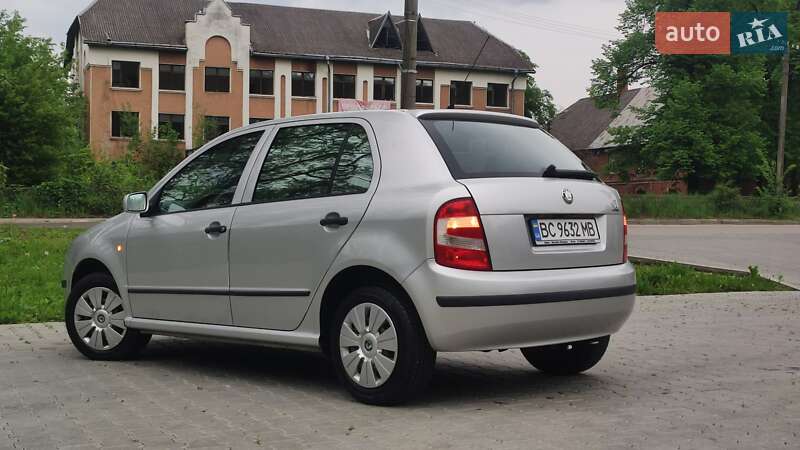 Хетчбек Skoda Fabia 2006 в Дрогобичі