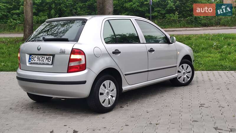 Хетчбек Skoda Fabia 2006 в Дрогобичі