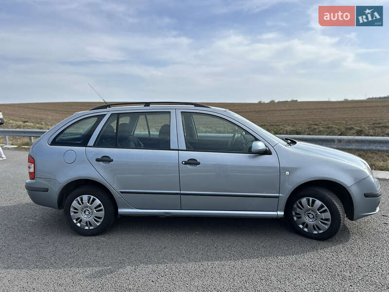 Универсал Skoda Fabia 2006 в Ровно