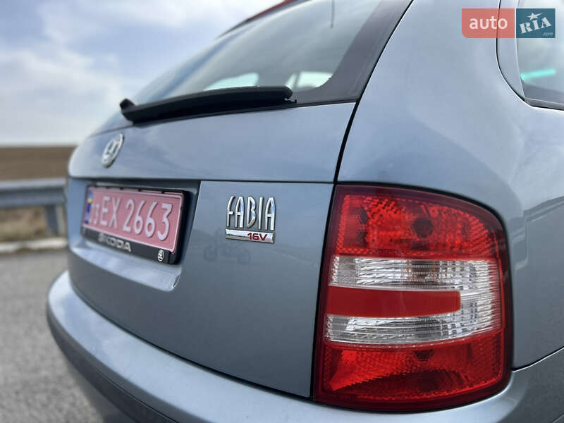 Универсал Skoda Fabia 2006 в Ровно