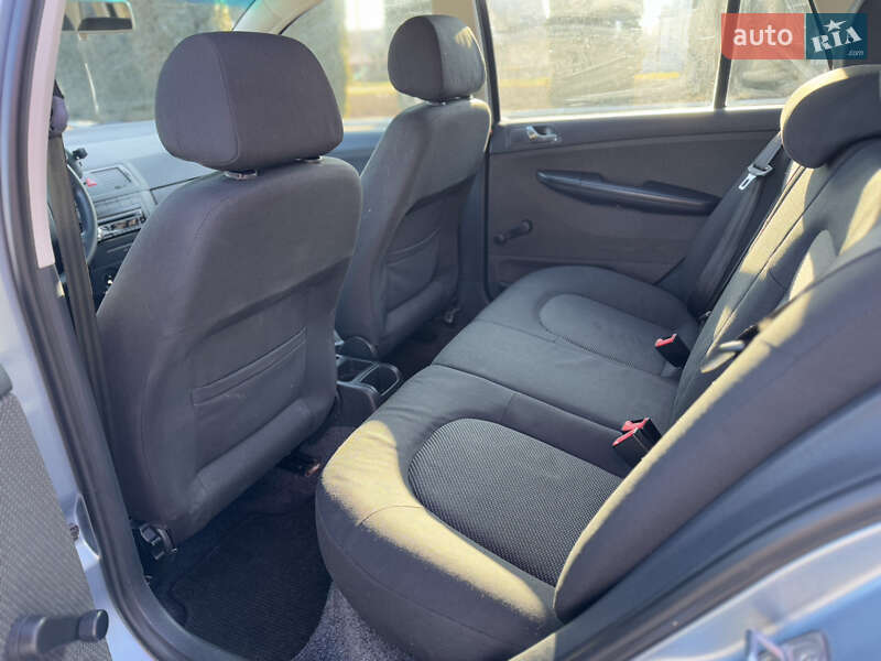 Универсал Skoda Fabia 2006 в Ровно