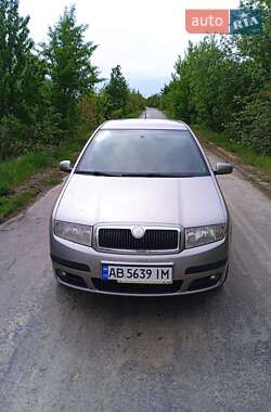 Седан Skoda Fabia 2006 в Бару