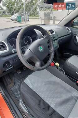 Хэтчбек Skoda Fabia 2008 в 
