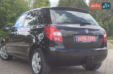 Хетчбек Skoda Fabia 2009 в 
