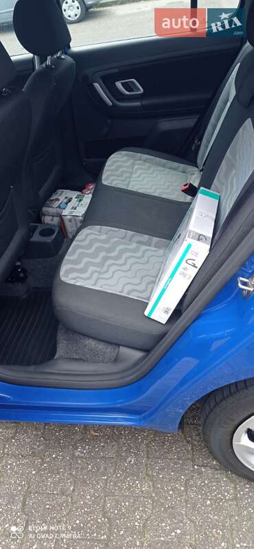 Хэтчбек Skoda Fabia 2009 в Виннице