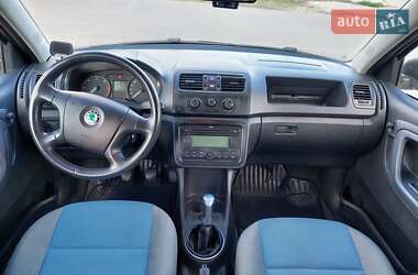 Хетчбек Skoda Fabia 2008 в 