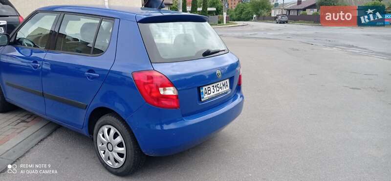 Хэтчбек Skoda Fabia 2009 в Виннице