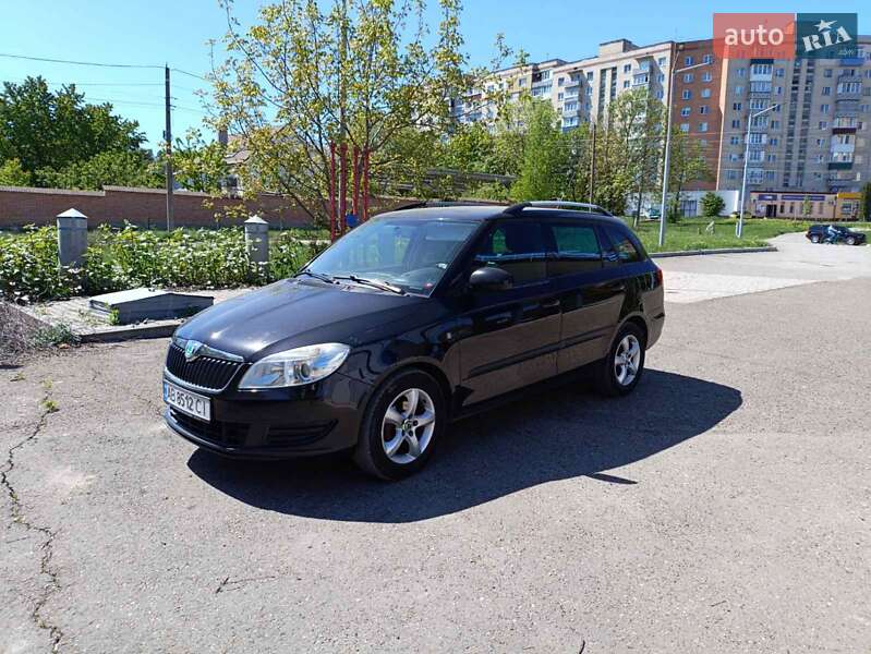 Универсал Skoda Fabia 2010 в 