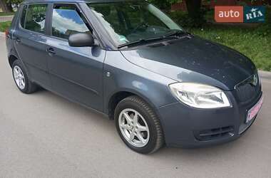 Skoda Fabia 2009 Skoda Fabia 2009