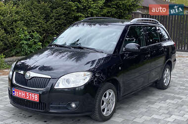 Skoda Fabia 2009 Skoda Fabia 2009