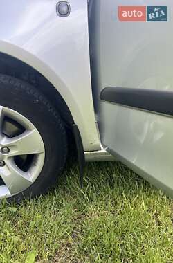 Хэтчбек Skoda Fabia 2008 в 