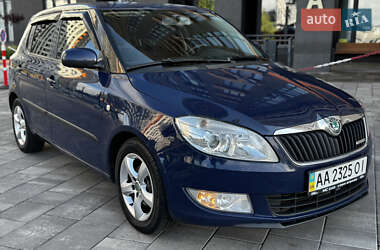 Хэтчбек Skoda Fabia 2011 в Киеве