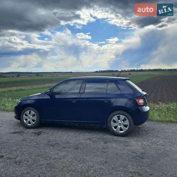Хетчбек Skoda Fabia 2016 в Шепетівці