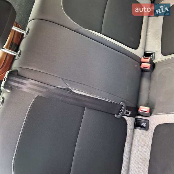 Хетчбек Skoda Fabia 2016 в Шепетівці