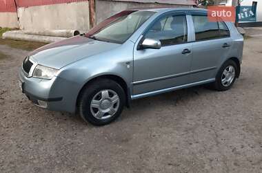 Хэтчбек Skoda Fabia 2001 в Хороле