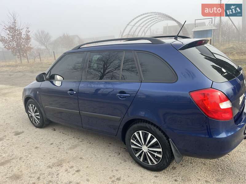 Skoda Fabia 2011
